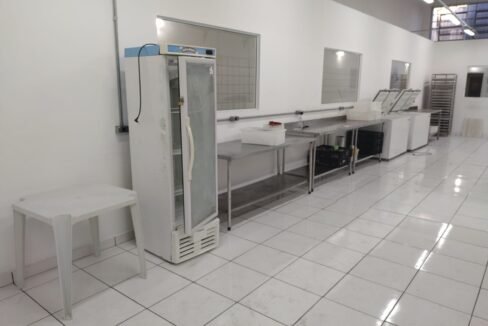 Vendo-Ponto-Cozinha-Industrial-Regiao-de-Santo-Amaro-SP N012