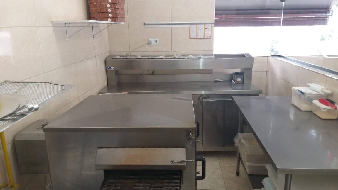 Vende-se Pizzaria Delivery - ESQUINA - Moóca SP 002