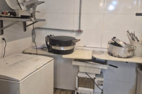 Vende-se Bar e Restaurante - Esquina na Região do Itaim Bibi 013