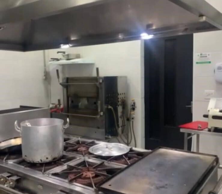 Arrendo ou Vendo Ponto para Restaurante 007