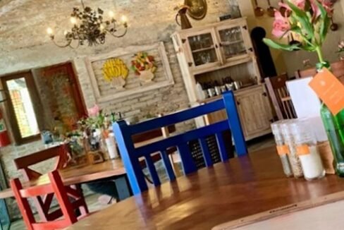 Restaurante e Lanchonete na Granja Viana 00