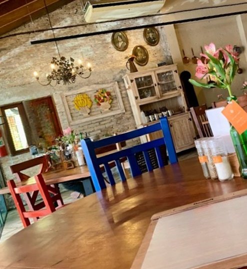 Restaurante e Lanchonete na Granja Viana 00