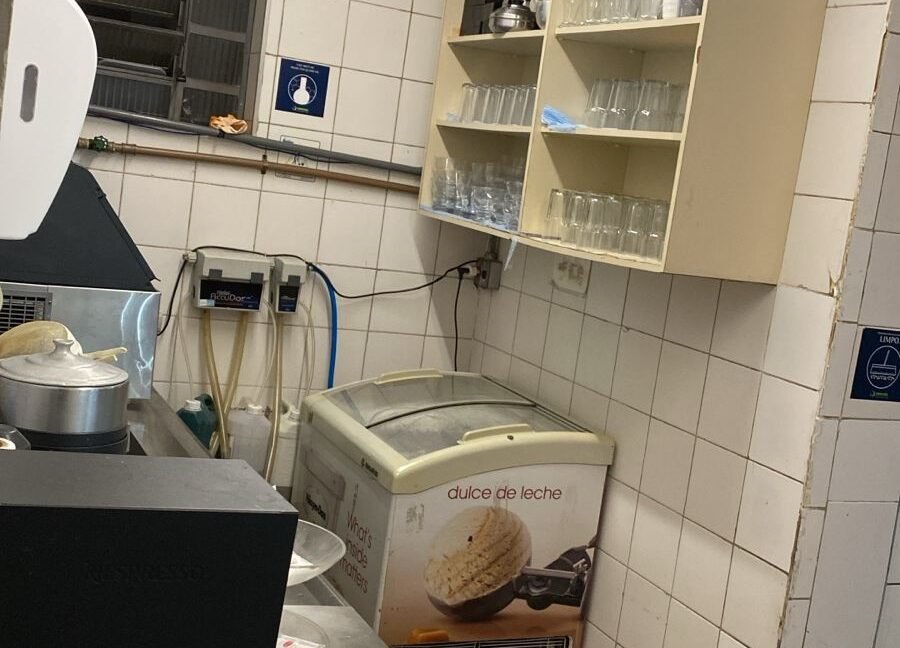 Vende-se Restaurante a la carte - Berrini 003