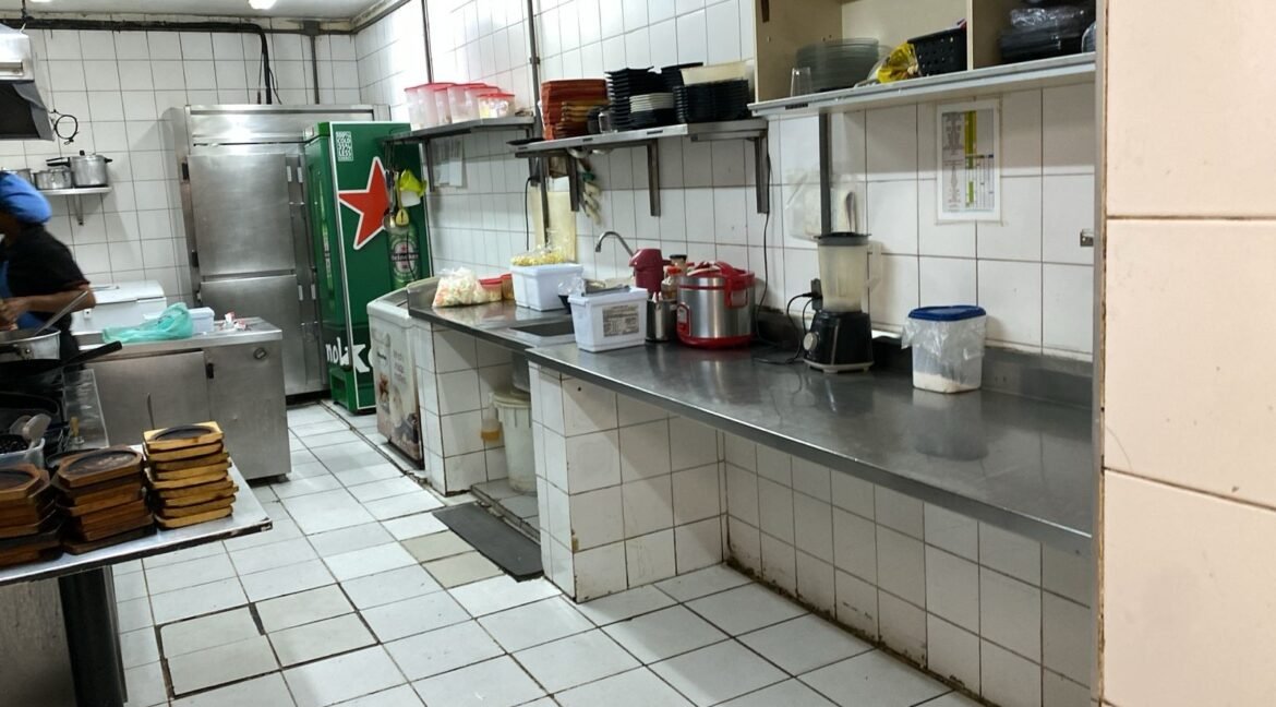 Vende-se Restaurante a la carte - Berrini 006