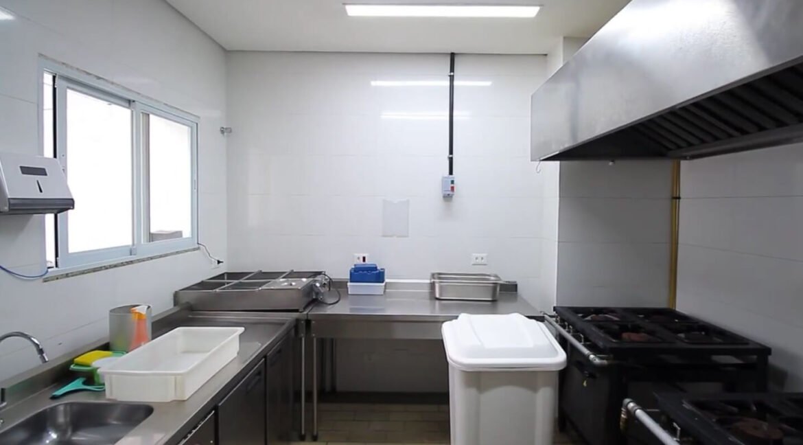 Ponto Comercial em Higienópolis 001