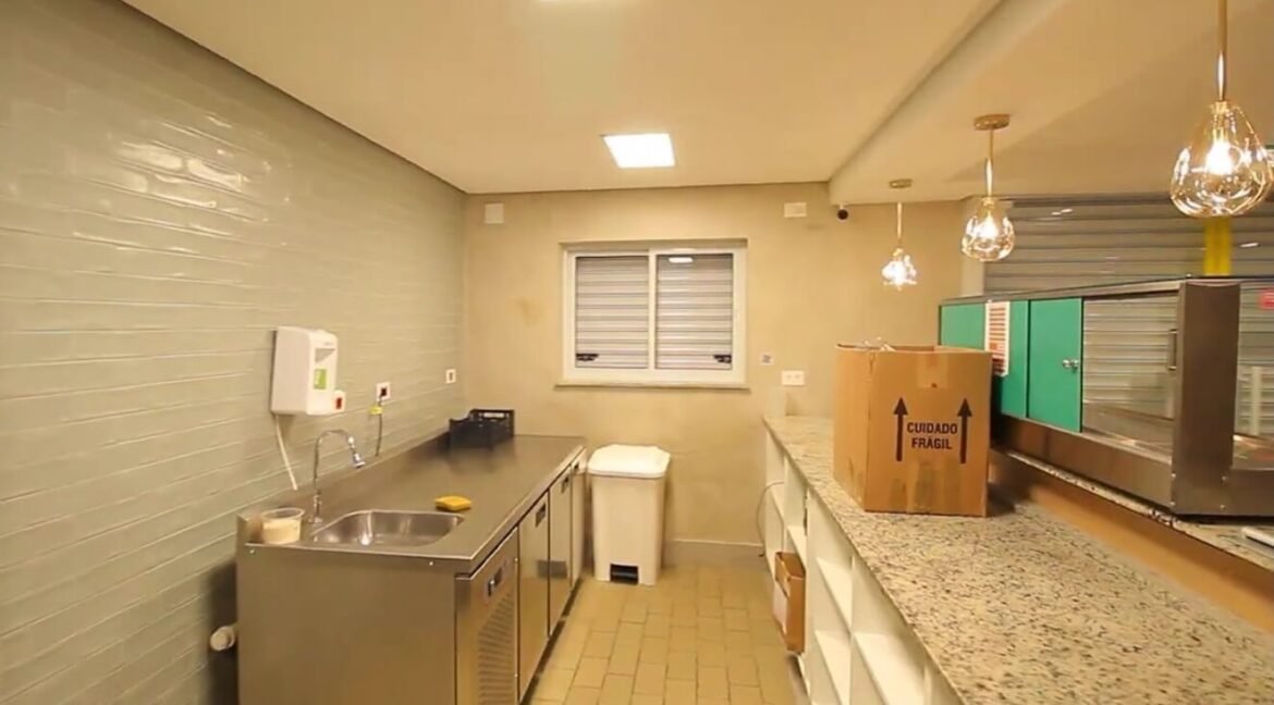 Ponto Comercial em Higienópolis 011