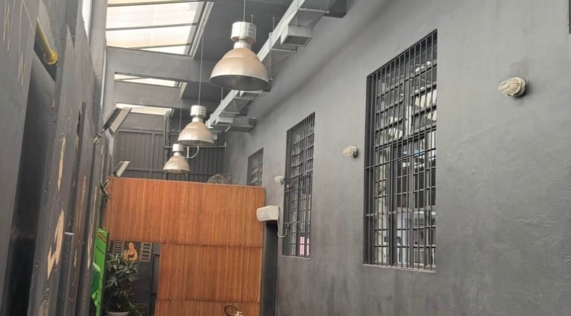 Passo o Ponto de Restaurante por quilo na Vila Mascote 003