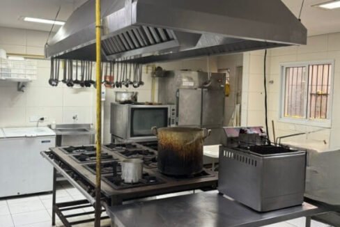 Passo o Ponto de Restaurante por quilo na Vila Mascote 008