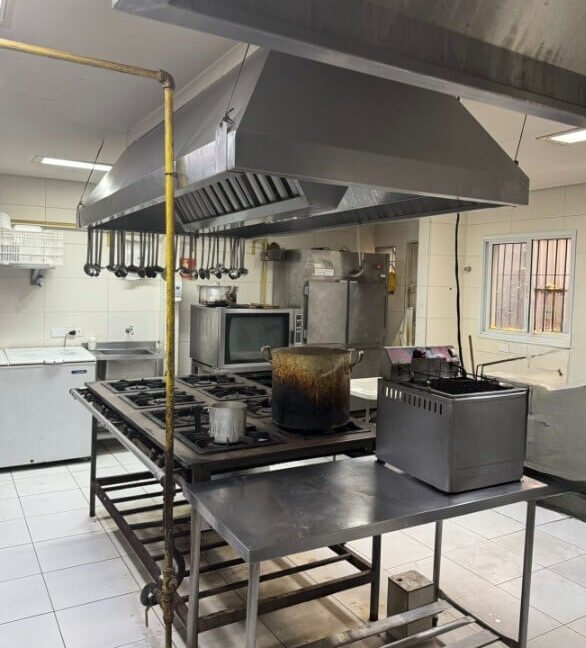 Passo o Ponto de Restaurante por quilo na Vila Mascote 008