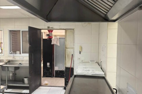 Passo o Ponto de Restaurante por quilo na Vila Mascote 010