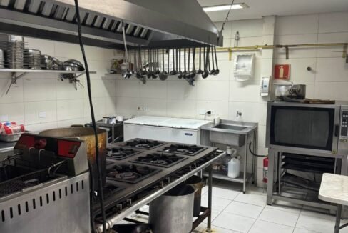 Passo o Ponto de Restaurante por quilo na Vila Mascote 013