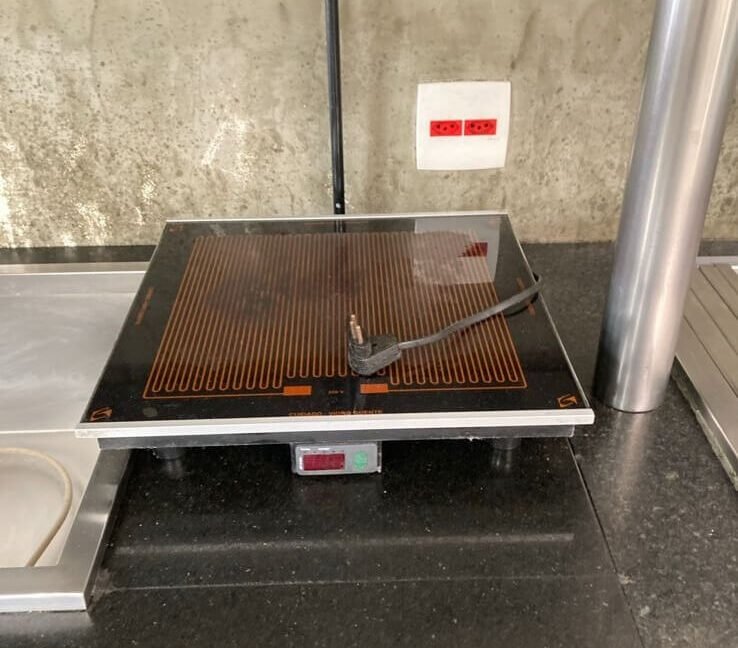 Passo o Ponto de Restaurante por quilo na Vila Mascote 019