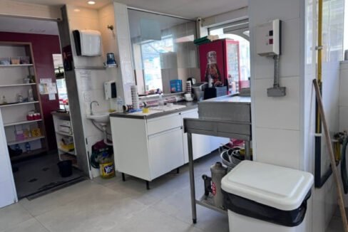 Vende-se Sanduicheria - ESQUINA na Vila Mariana SP 014