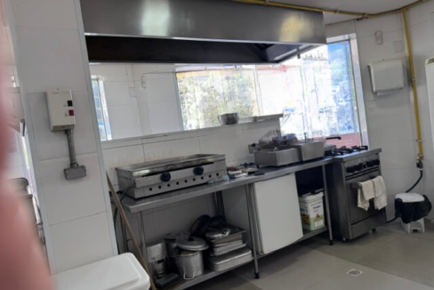 Vende-se Sanduicheria - ESQUINA na Vila Mariana SP 015