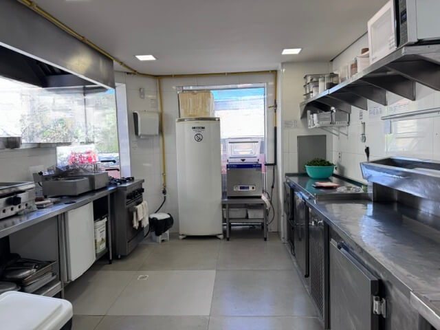 Vende-se Sanduicheria - ESQUINA na Vila Mariana SP 016
