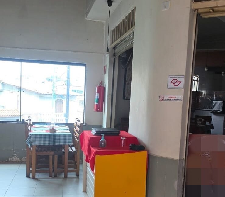 Pizzaria na Zona Leste Operação de salão e Delivery 003