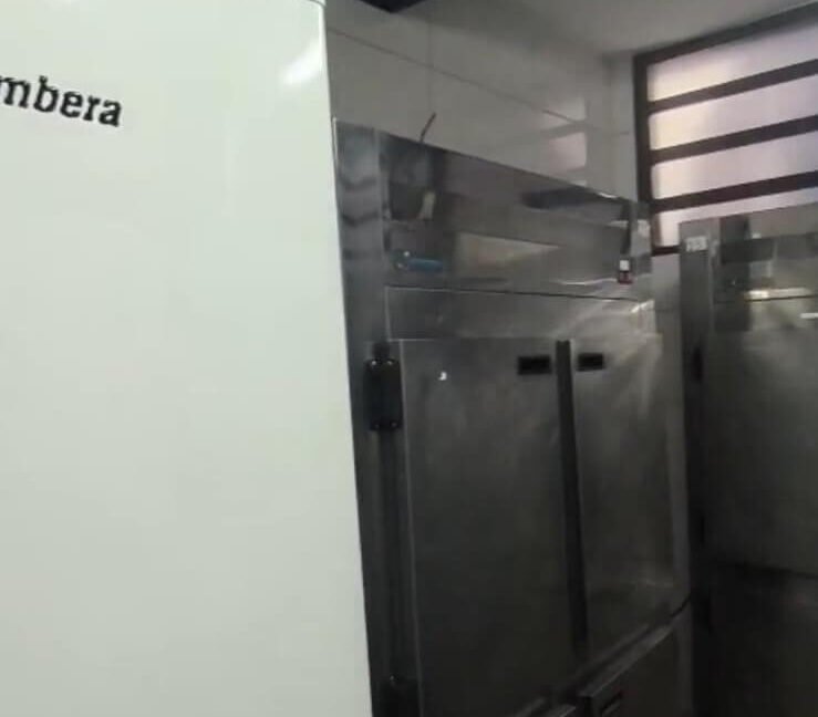 Ponto Comercial em maravilhosa ESQUINA - Vila Madalena 031