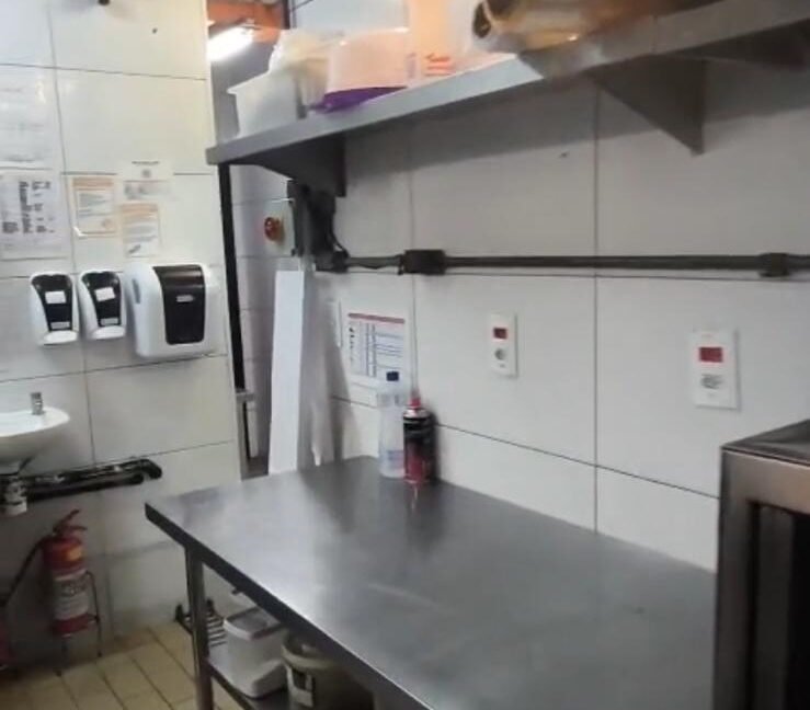 Ponto Comercial em maravilhosa ESQUINA - Vila Madalena 047